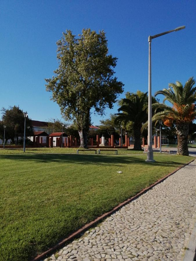 Casa Do Tejo De Alcochete Villa Екстериор снимка